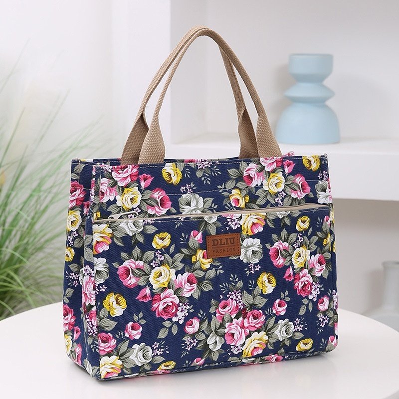 Large Capacity Ethnic Style Handbag - Image 9