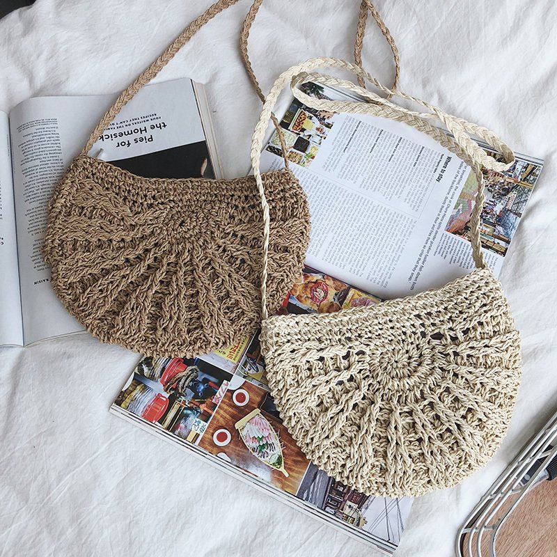 Women small Semicircle Tassel Knitting Straw bag Summer Travel Rattan Tote Knitted Hand Bag Girls Shoulder Tote Keys Coin bag