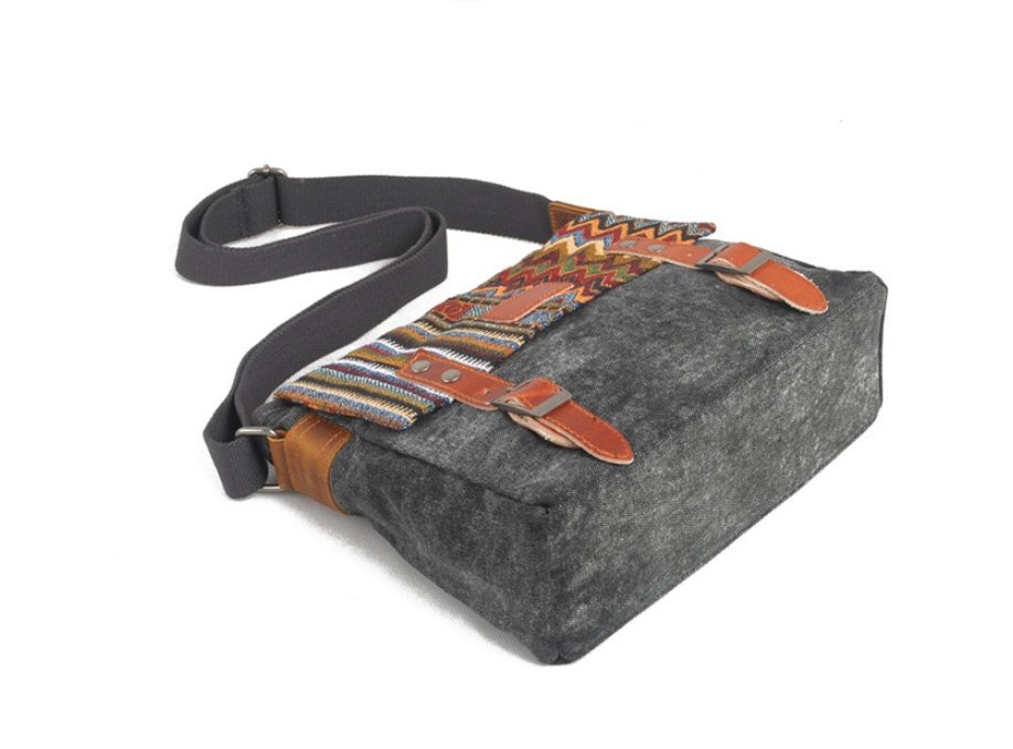 Vintage shoulder bag ethnic style - Image 4