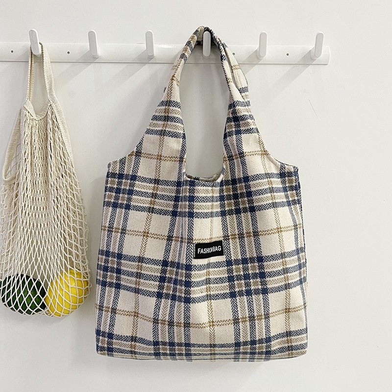 New Retro British Checked Canvas Bag Women - Image 3